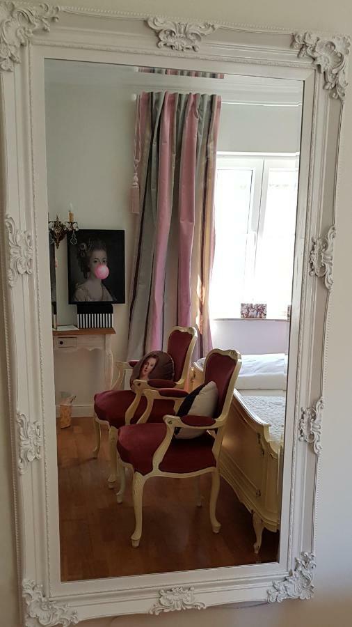 Das Kleine Hotel Iphofen, Fruehstueckszauber, No Waste, Nachhaltig, Nahe Aller Weingueter, Knauf Gips Kg Und Connekt, Kleines Secret Mit Garten & Terrassen, Tv Mirrorring, 55" Tv, Fine Dining, Hunde Willkommen Exterior foto